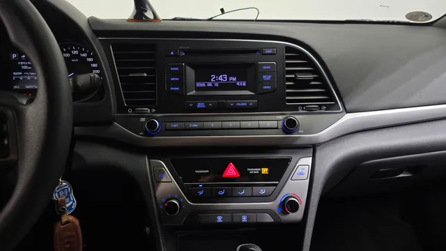 Hyundai Elantra (Avante)