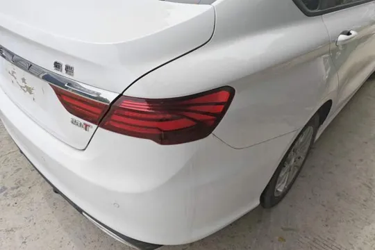 Geely Binray