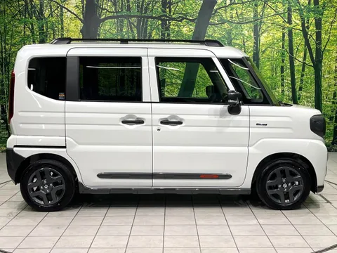 Suzuki Spacia Gear