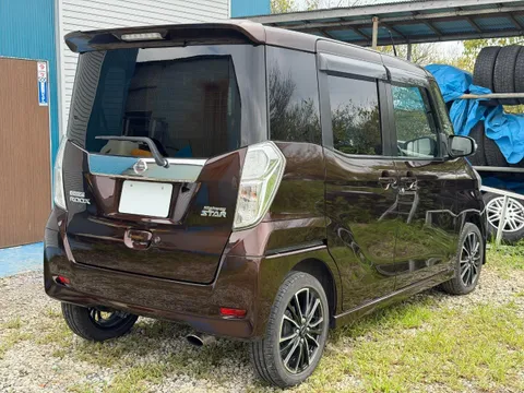Nissan Dayz Roox