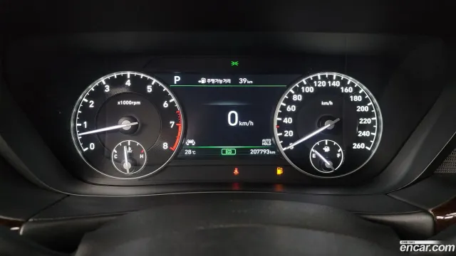 Genesis G90 (EQ900)