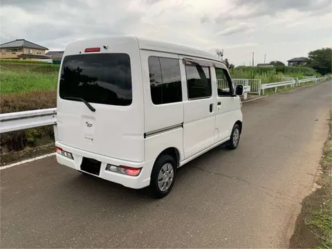 Daihatsu Hijet Cargo