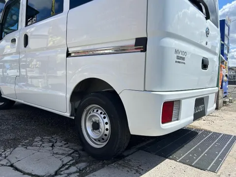 Nissan Clipper