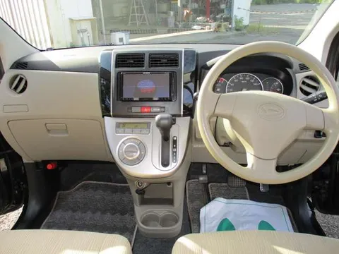 Daihatsu Mira