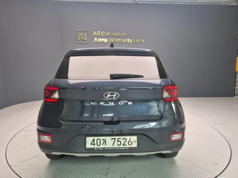 Hyundai Venue