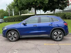 Mercedes-Benz Mercedes-Benz GLA
