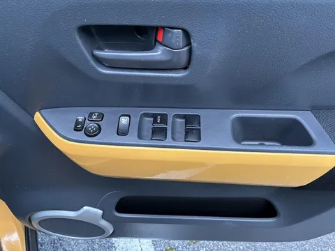 Mazda Flair Crossover