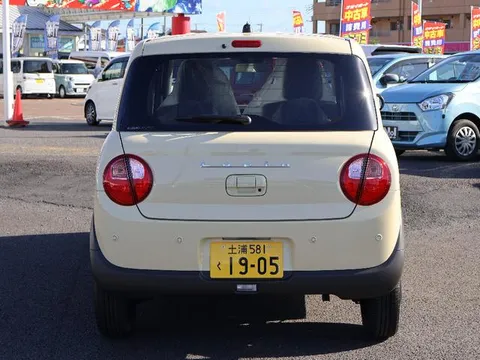 Suzuki Alto Lapin