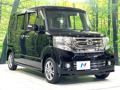 Honda N-BOX Custom