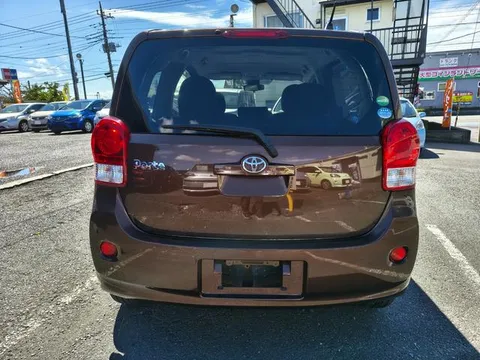 Toyota Porte