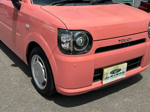 Daihatsu Mira Tocot