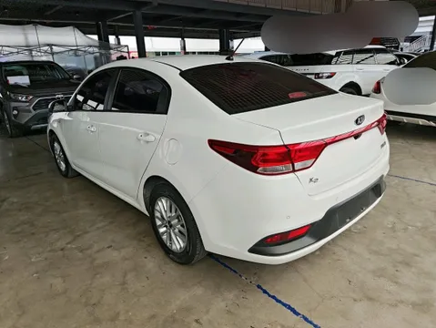 Kia K2