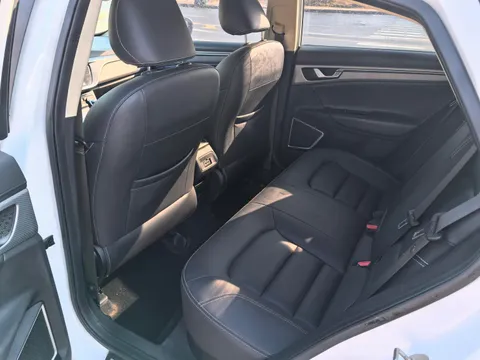 Geely Emgrand GL
