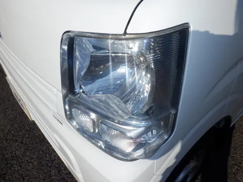 Mitsubishi Minicab Van