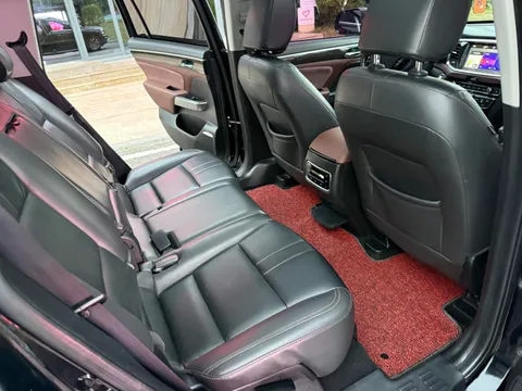 Gac GS8