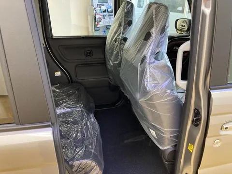 Suzuki Spacia Custom