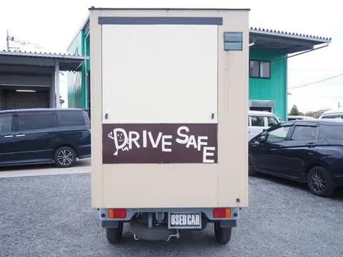 Nissan Clipper Truck