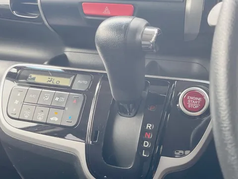 Honda N-BOX+ Custom