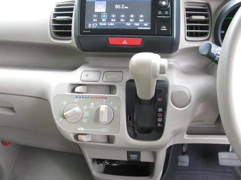Honda N-BOX Plus