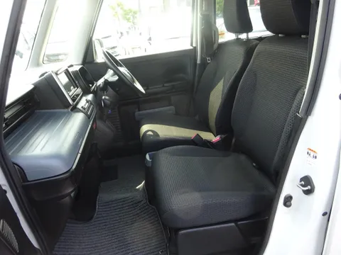 Suzuki Spacia Base