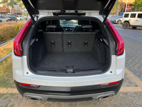 Cadillac XT4