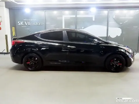 Hyundai Elantra (Avante)