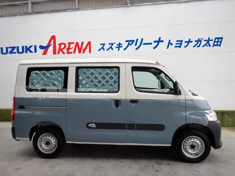 Toyota TownAce Van