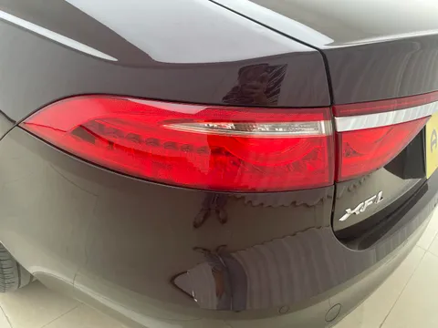 Jaguar XFL