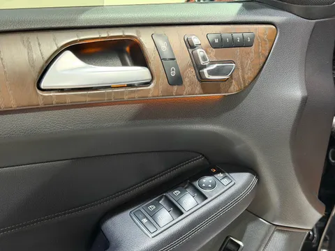 Mercedes-Benz Mercedes-Benz GLS