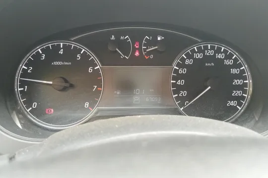 Nissan Tiida