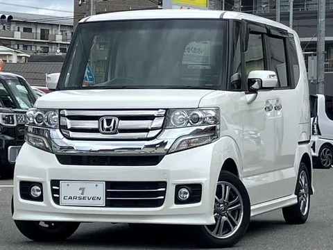 Honda N-BOX Custom