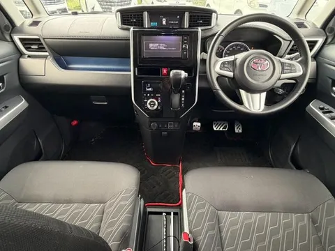 Toyota Tank