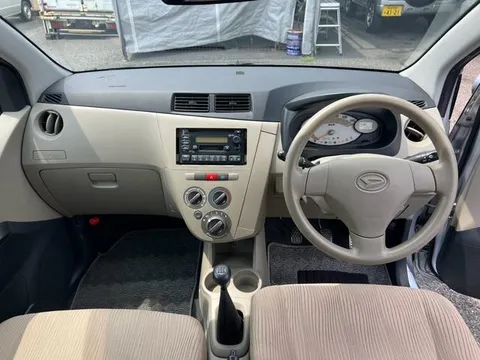 Daihatsu Mira