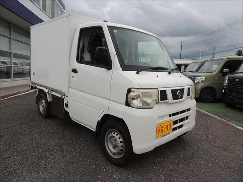 Nissan Clipper Truck