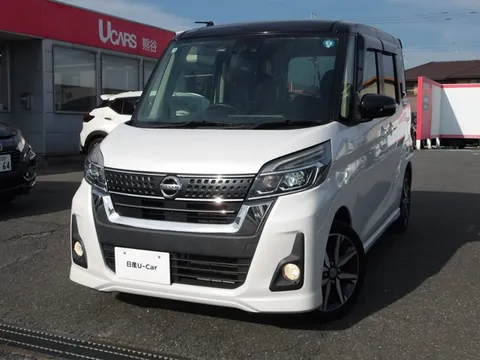 Nissan Dayz Roox