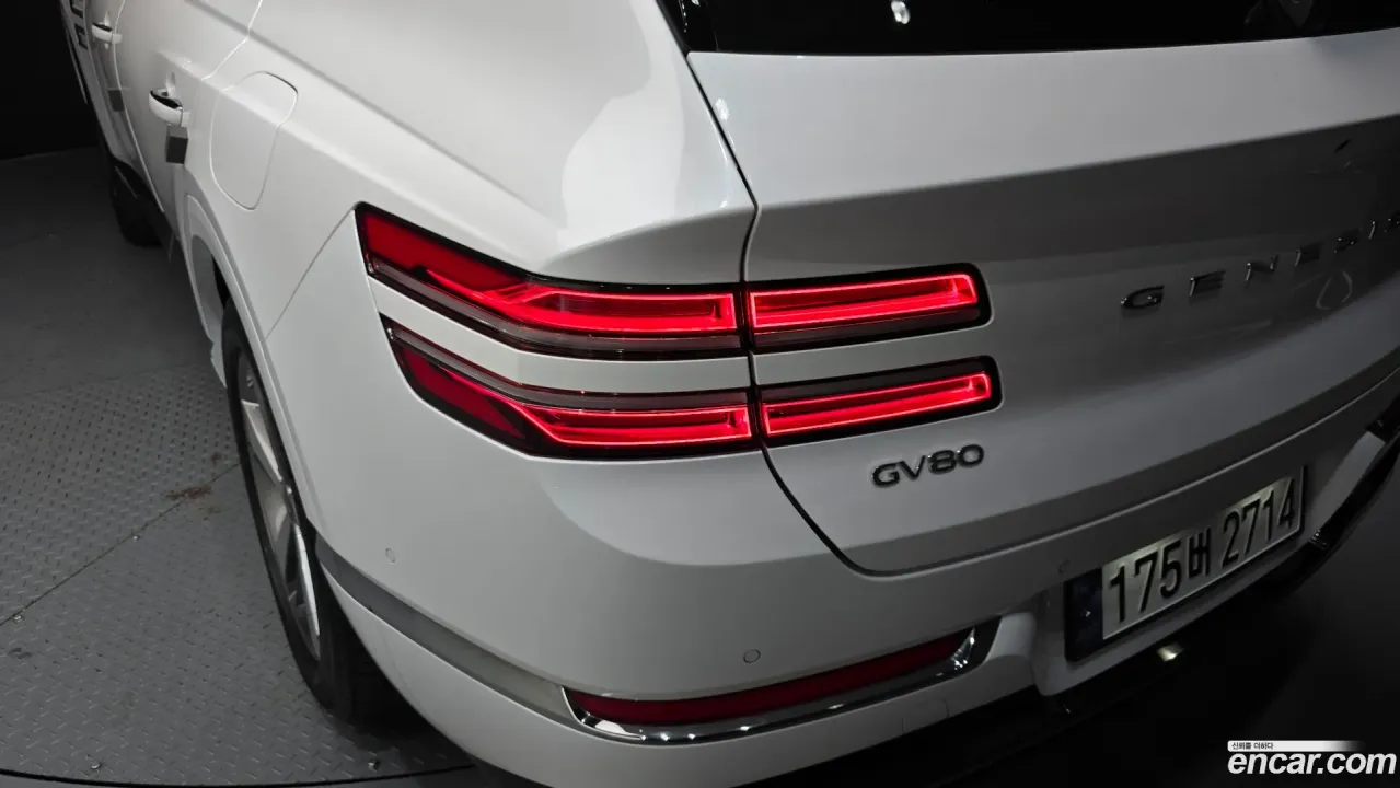 Genesis GV80