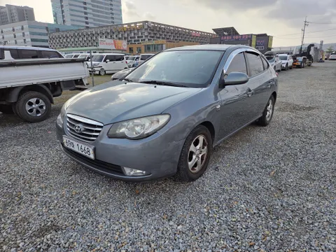 Hyundai Elantra (Avante)