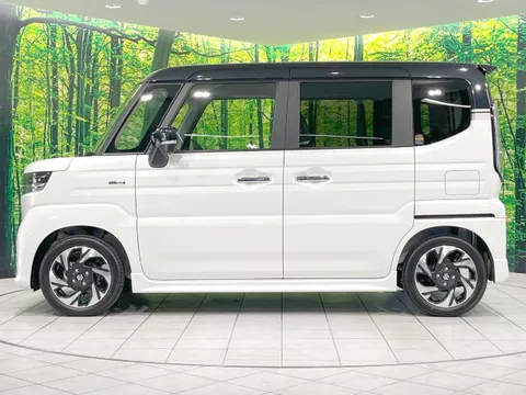 Suzuki Spacia Custom