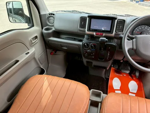 Nissan Clipper