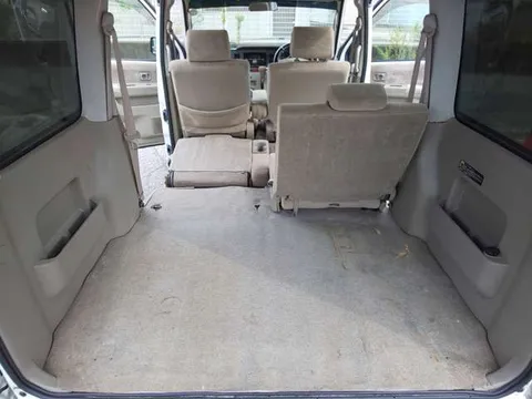Daihatsu Atrai Wagon
