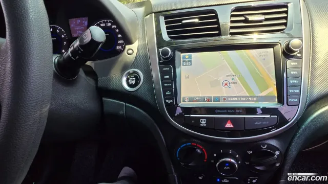 Hyundai Accent