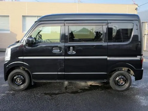 Nissan Clipper