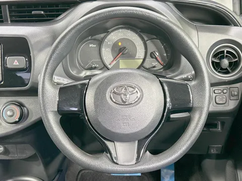 Toyota Yaris (Vitz)