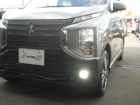 Mitsubishi eK X