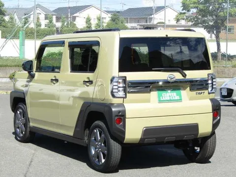 Daihatsu Taft