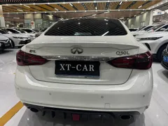 Infiniti Q50L