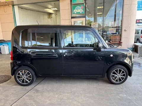 Toyota Pixis Space