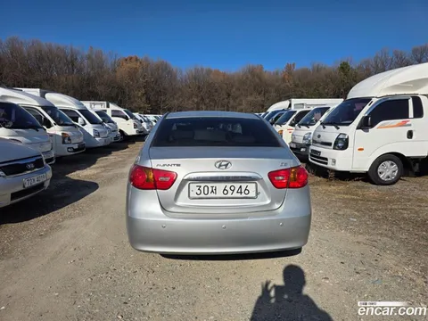 Hyundai Elantra (Avante)