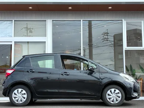 Toyota Yaris (Vitz)