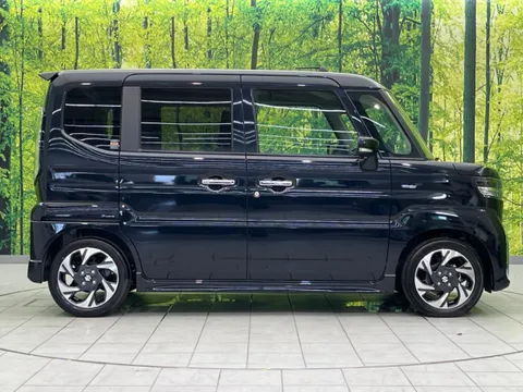 Suzuki Spacia Custom